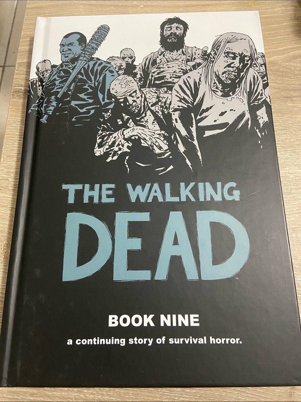 Walking Dead (2001) HC Hardcover Book 9 - Robert Kirkman - Image